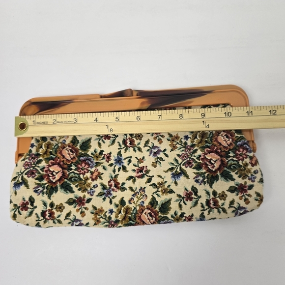 VINTAGE Floral Tapestry Clutch‎ Purse Plastic Snap Multi-colored Cottage Core - Picture 8 of 8